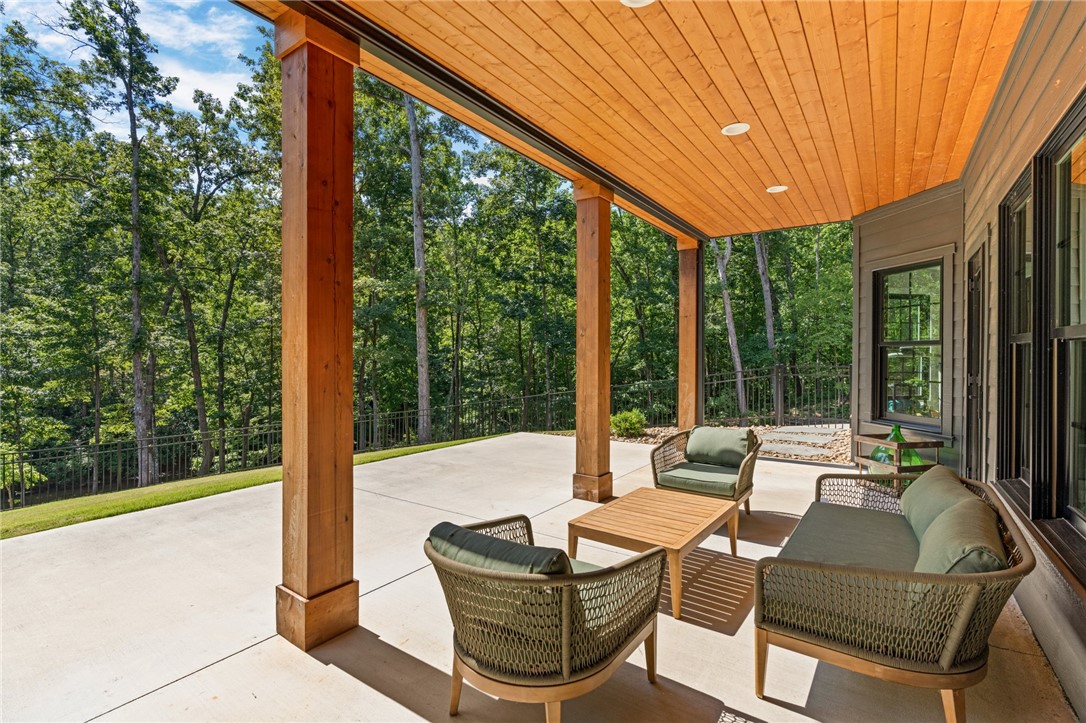 4040 Augusta Point Drive Seneca, SC 29672 - Photo 41 of 48 Gallery Image 41