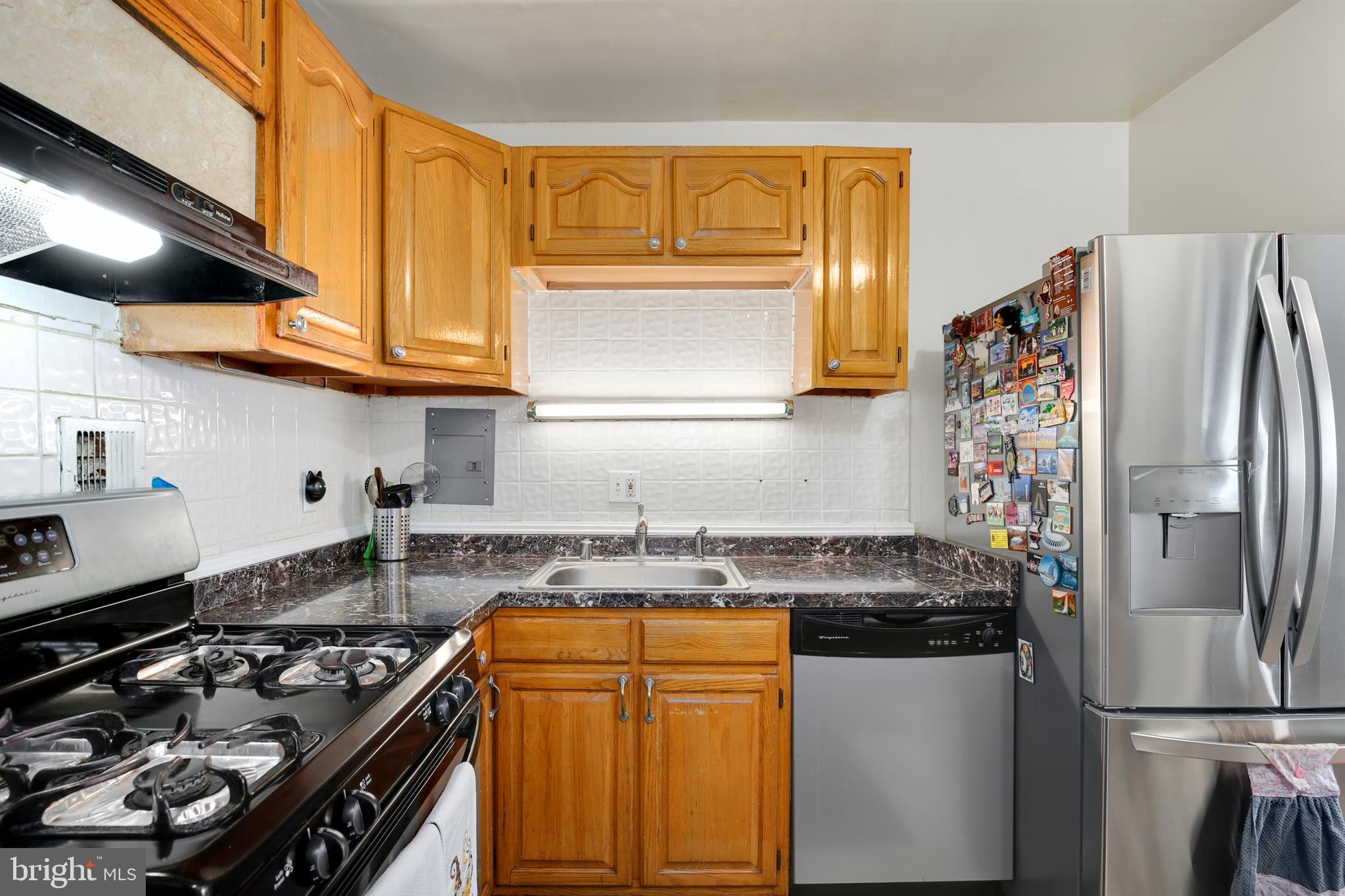 8830 Piney Branch Road, Unit 1211 Silver Spring, MD 20903 - Photo 19 of 49