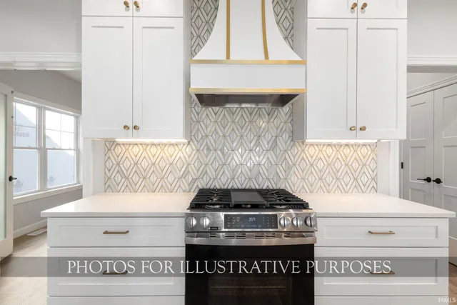 $809,900 | 1241 Echoes Circle, South Bend, IN 46617