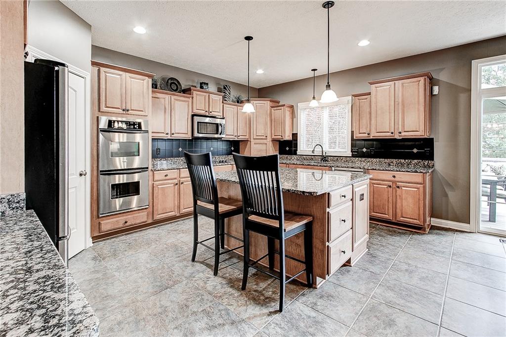 13661 Diving Hawk Crossing Fishers, IN 46055 - Photo 14 of 58 Gallery Image 14