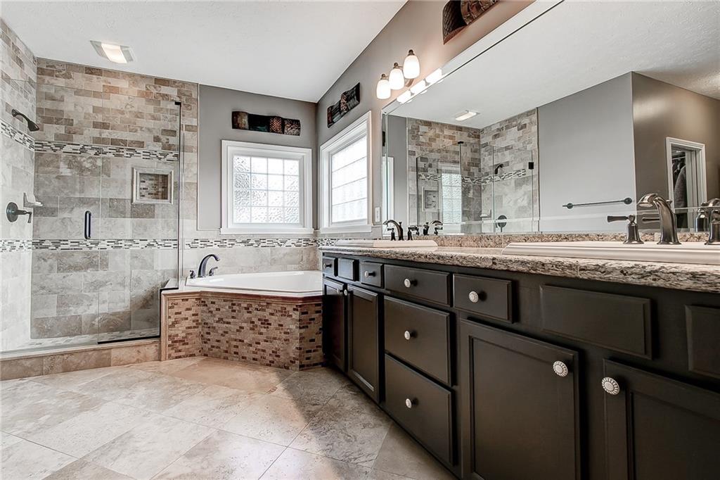 13661 Diving Hawk Crossing Fishers, IN 46055 - Photo 25 of 58 Gallery Image 25