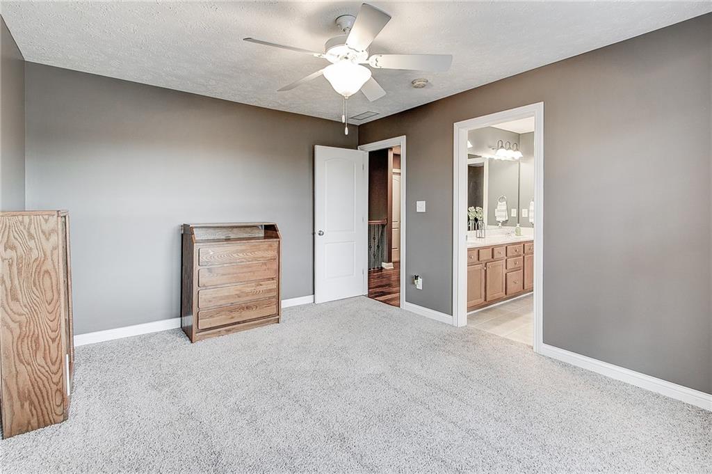 13661 Diving Hawk Crossing Fishers, IN 46055 - Photo 32 of 58 Gallery Image 32