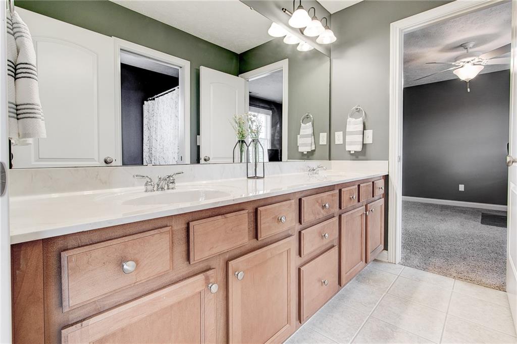 13661 Diving Hawk Crossing Fishers, IN 46055 - Photo 33 of 58 Gallery Image 33