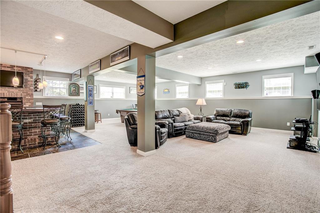 13661 Diving Hawk Crossing Fishers, IN 46055 - Photo 39 of 58 Gallery Image 39