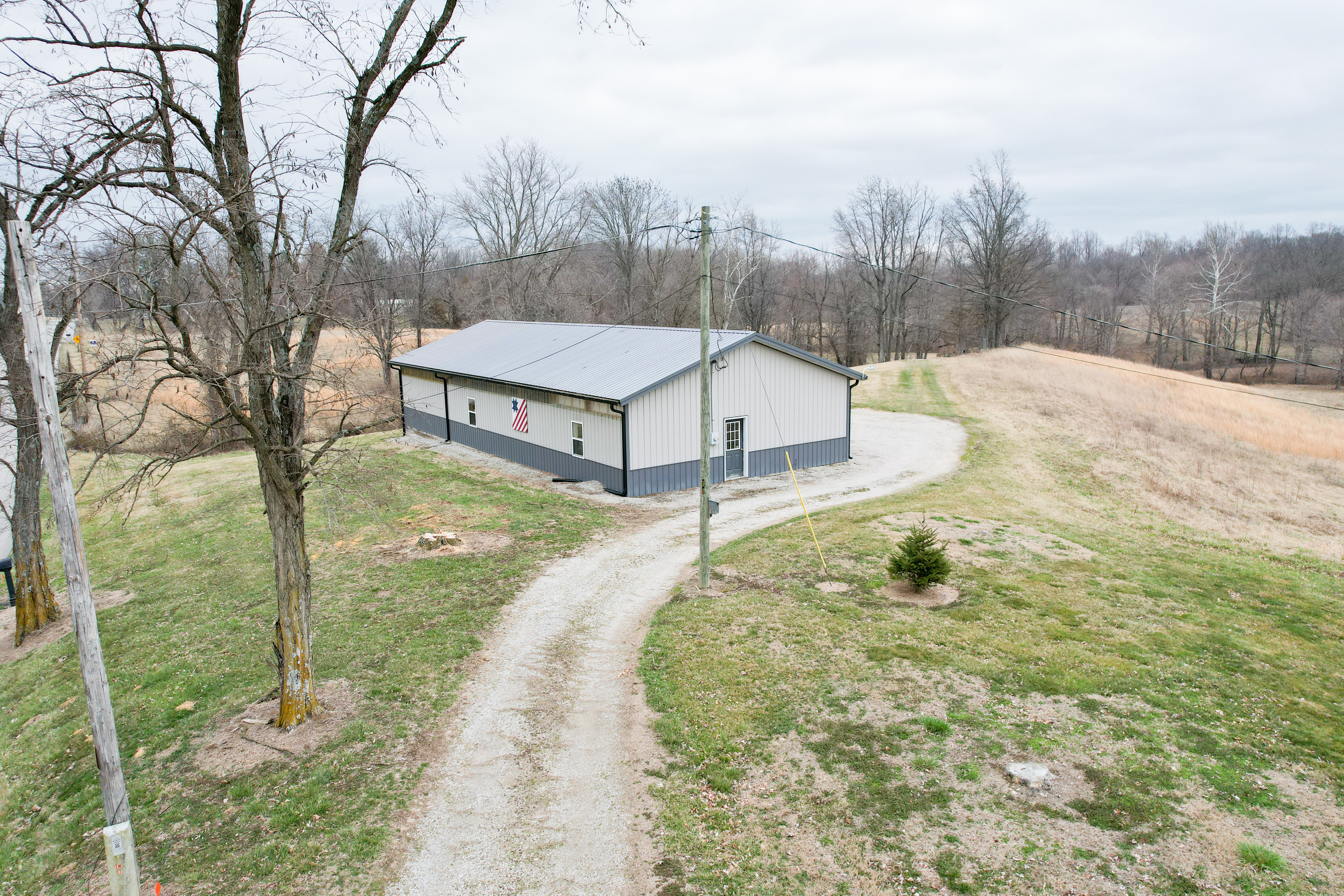 1313 South Thompson Road Lexington, IN 47138 - Photo 15 of 22 Gallery Image 15