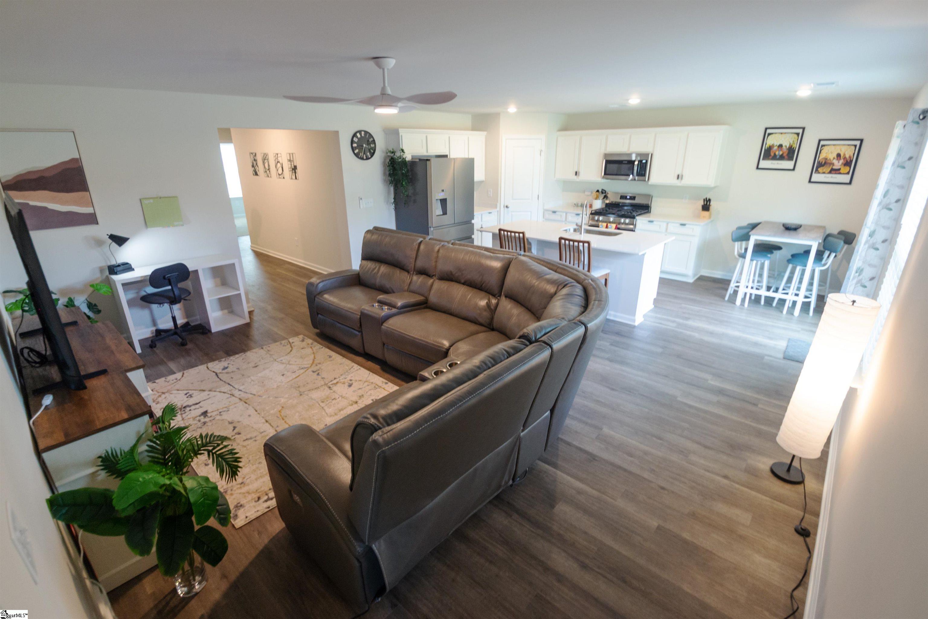 1014 South Welcome Road Greenville, SC 29611 - Photo 13 of 35