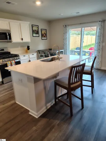 $3,000 | 1014 South Welcome Road, Greenville, SC 29611