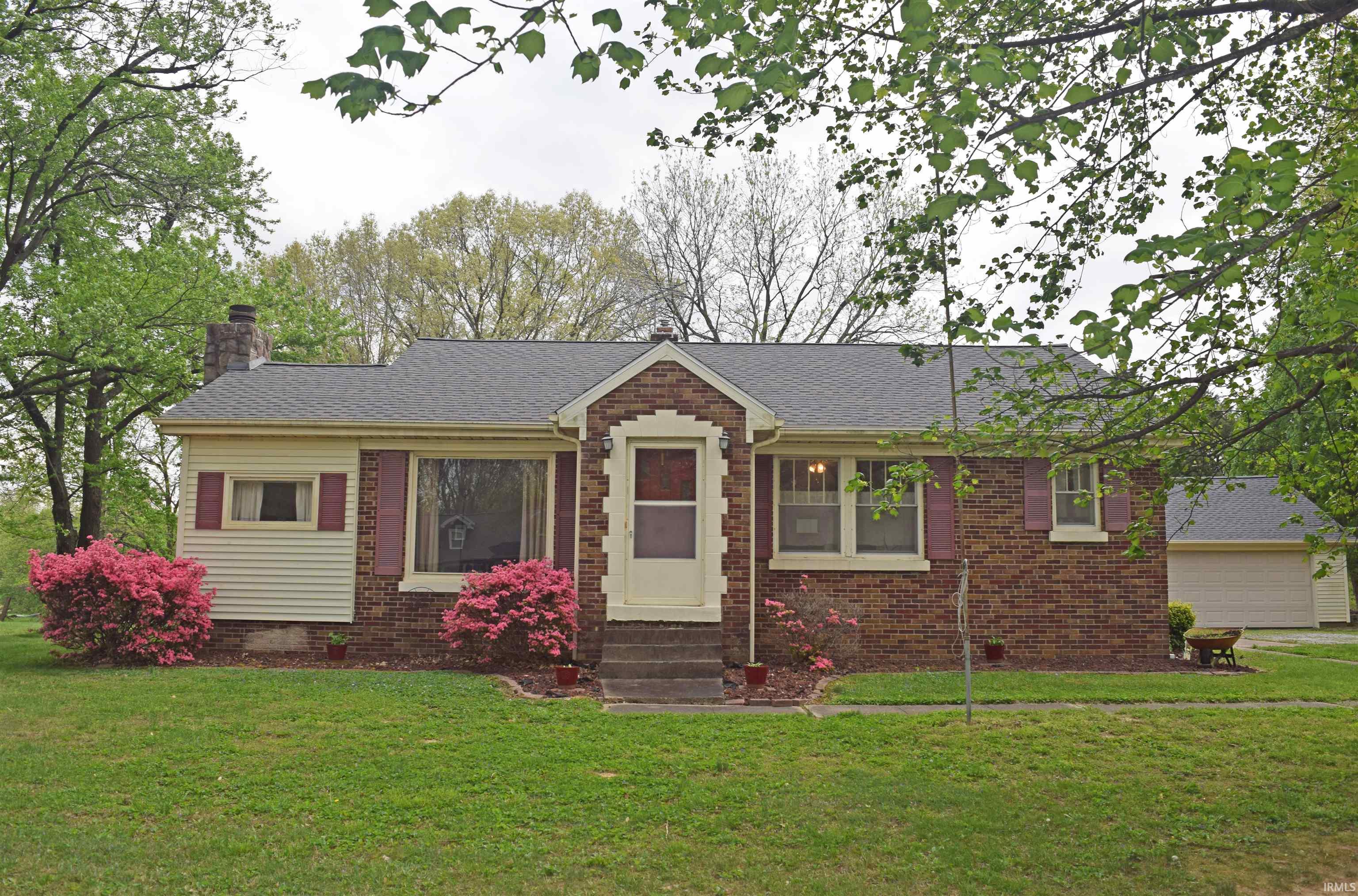 11707 Diamond Island Road Wadesville, IN 47638 - Photo 2 of 36