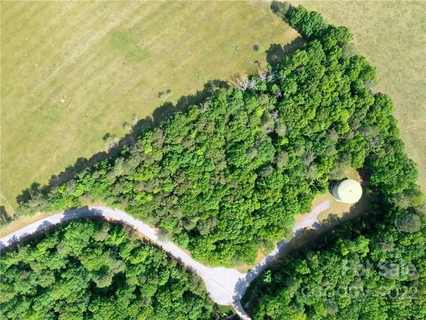 $200,000 | Lot 295 Eastman Pl Mill Spring, Mill Spring, NC 28756