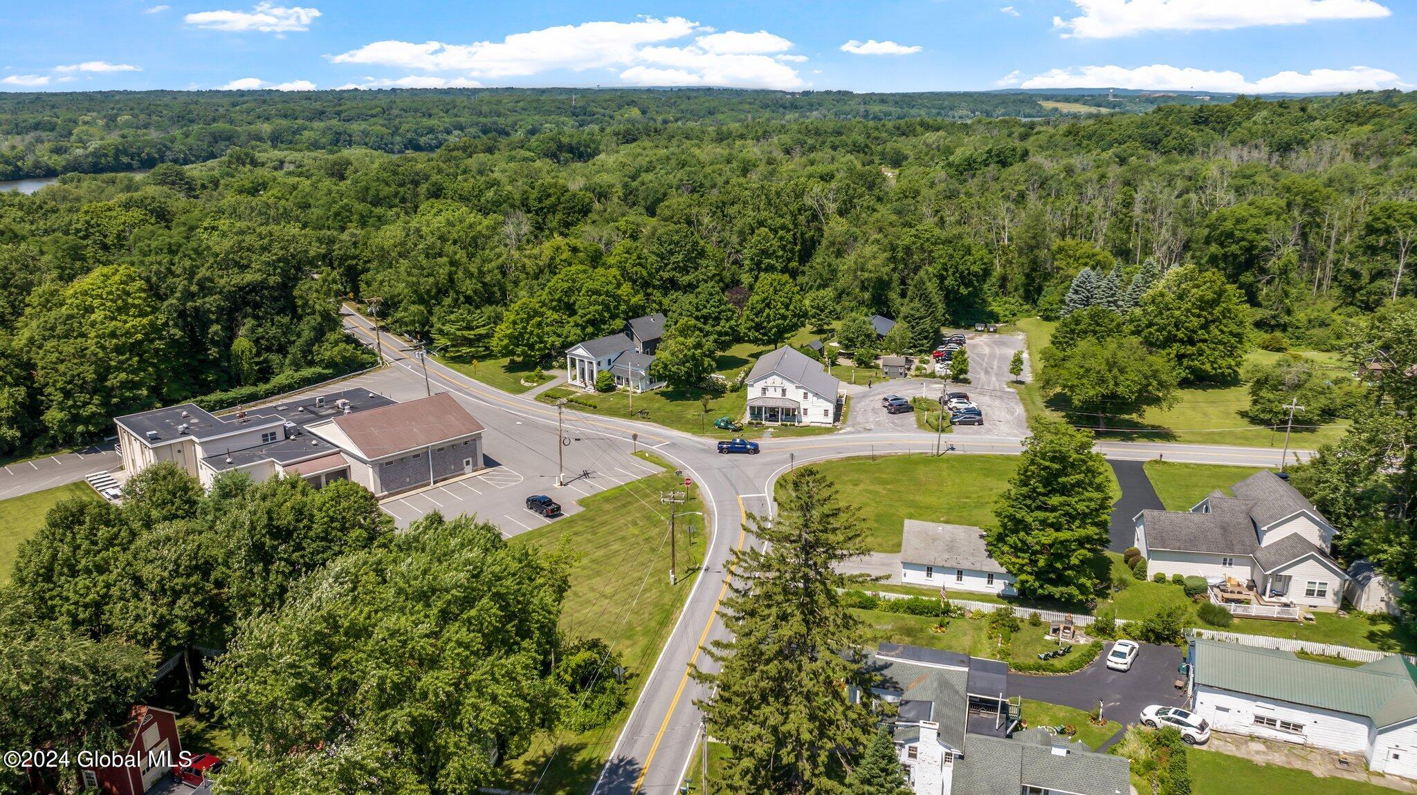 343 Riverview Road Rexford, NY 12148 - Photo 13 of 14 47-web-or-mls-343-riverview-rd