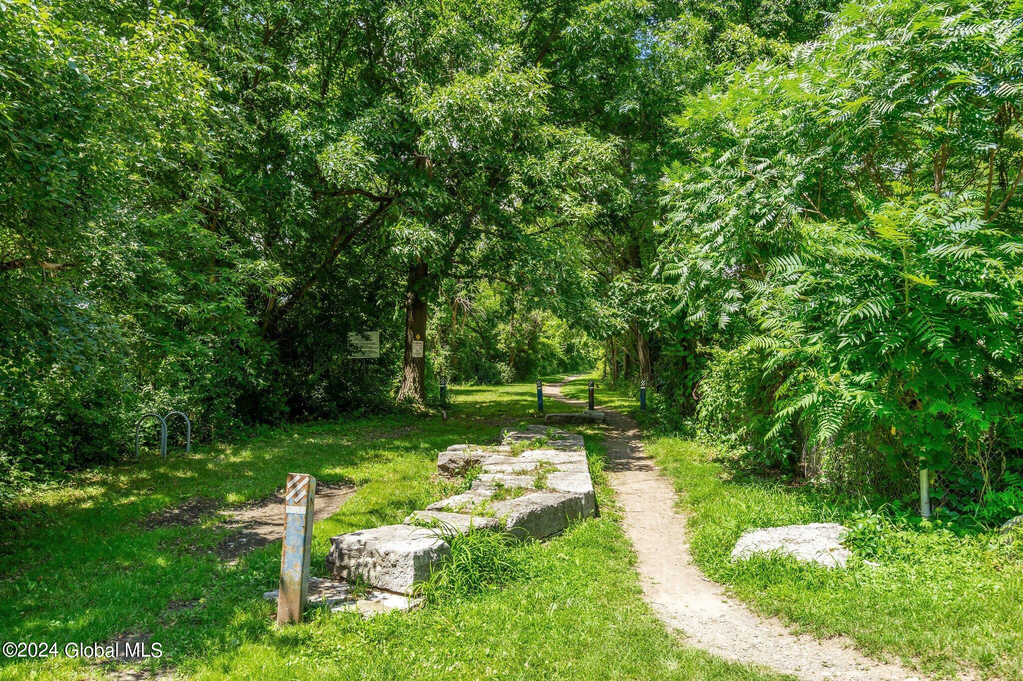 343 Riverview Road Rexford, NY 12148 - Photo 9 of 14 32-web-or-mls-343-riverview-rd