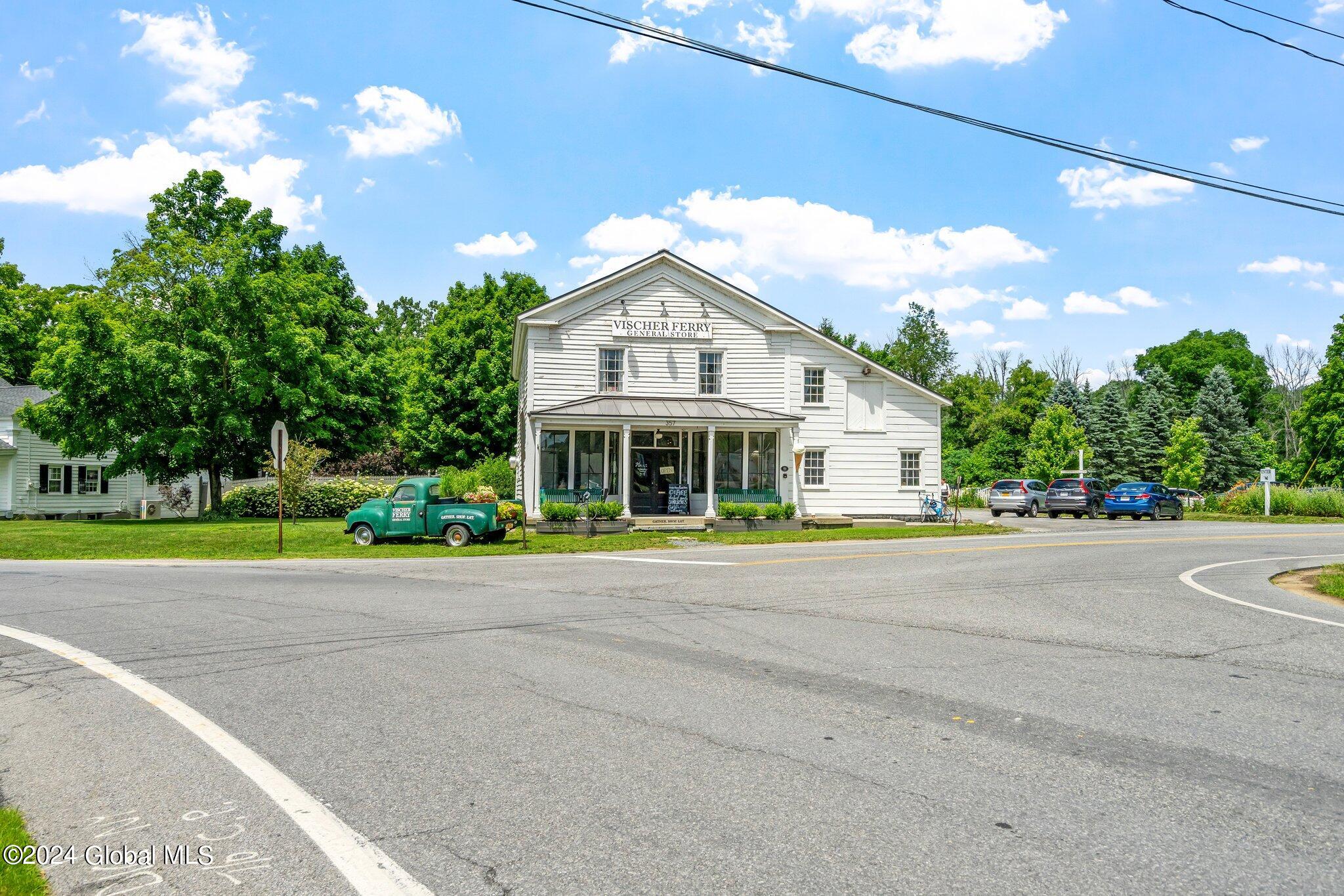 343 Riverview Road Rexford, NY 12148 - Photo 10 of 14 33-web-or-mls-343-riverview-rd