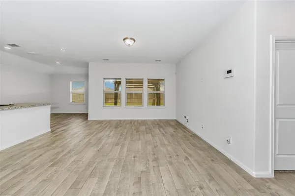 $1,995 | 1119 Salt Creek Road, Springtown, TX 76082