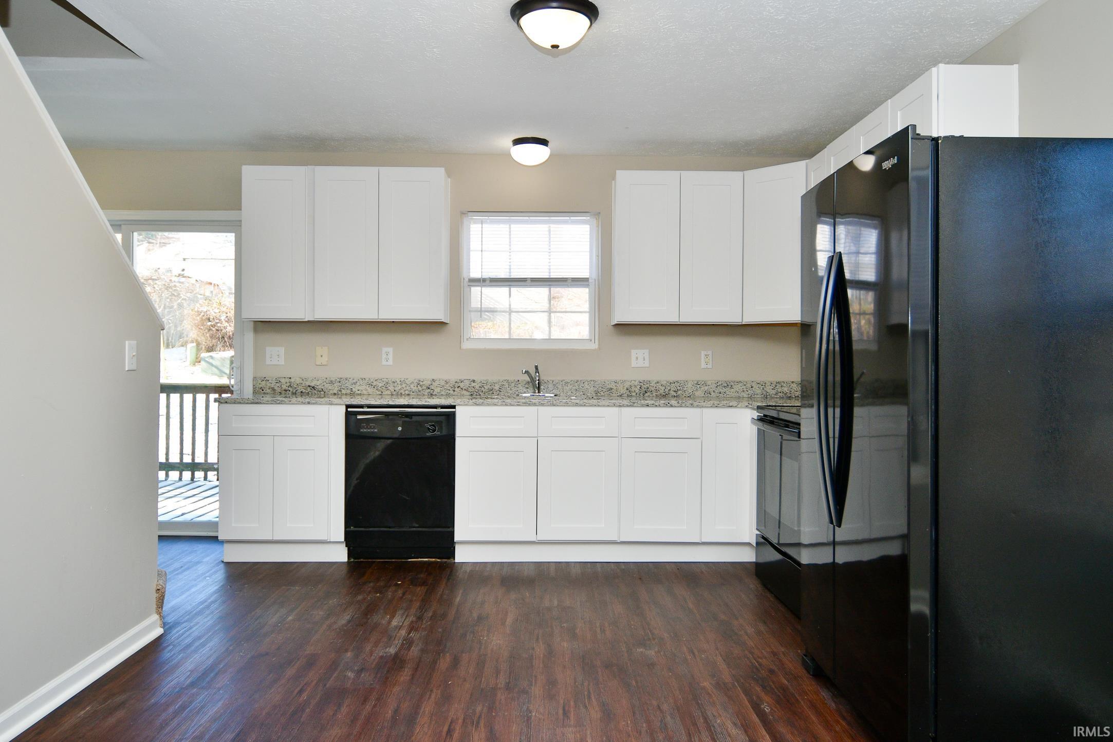 2602 South Rockport Road Bloomington, IN 47403 - Photo 7 of 31 Gallery Image 7