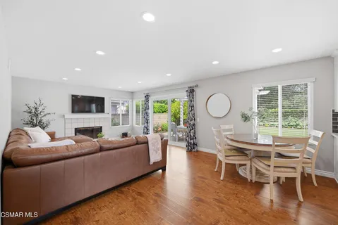 $1,540,000 | 5377 Evanwood Avenue, Oak Park, CA 91377