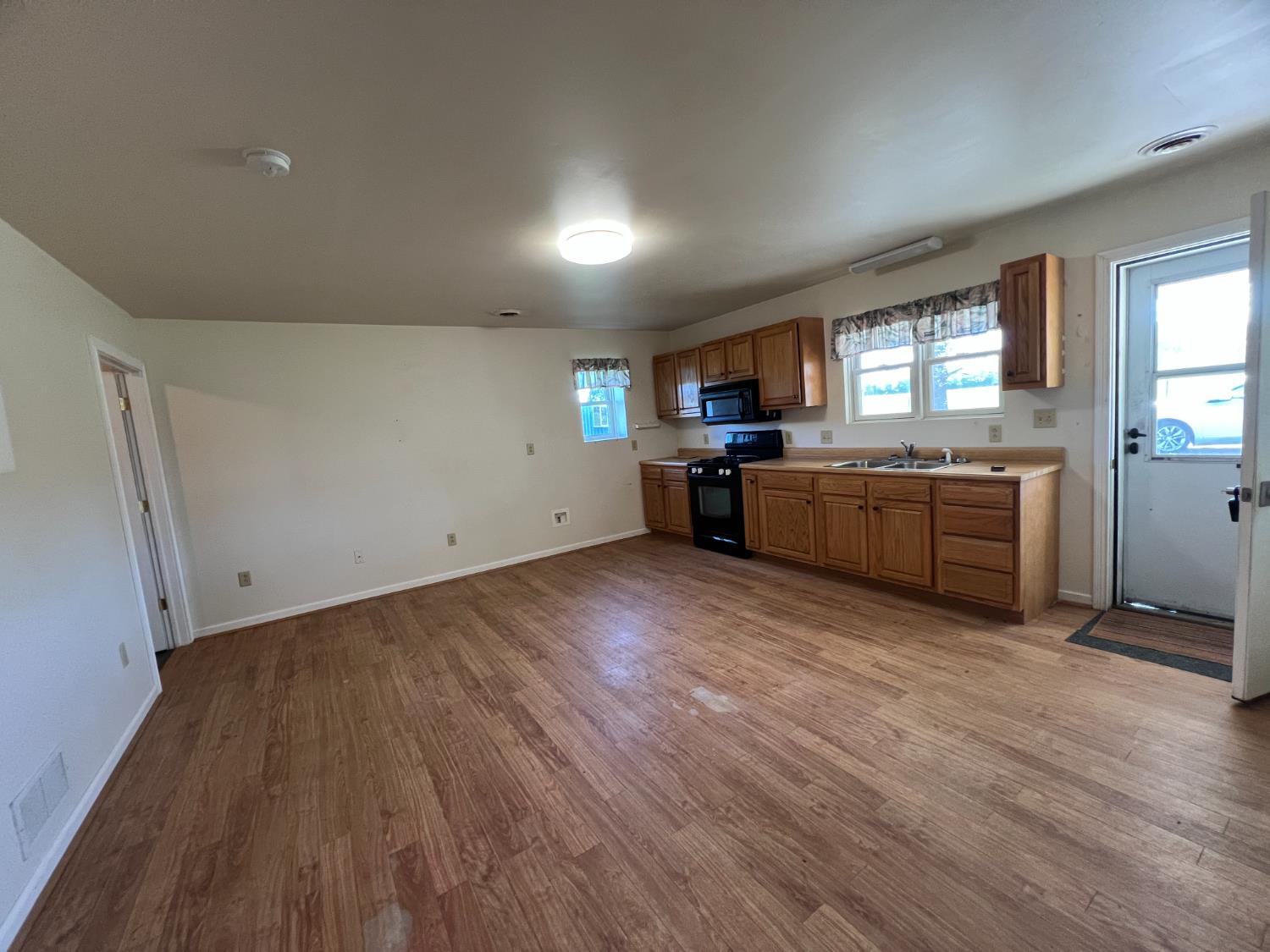 25954 Schantz Road Sunman, IN 47041 - Photo 5 of 12