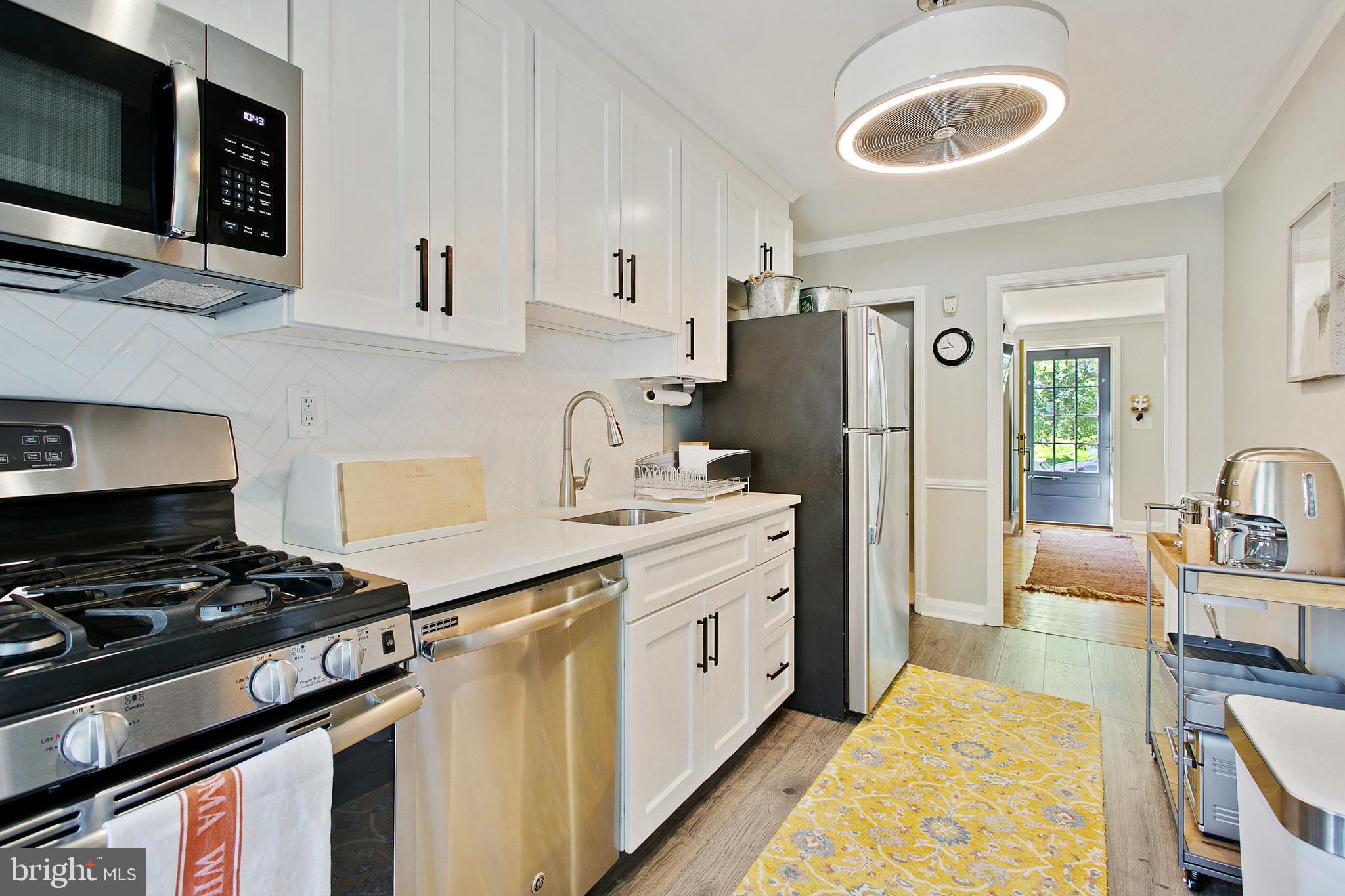 320 Overbrook Road Baltimore, MD 21212 - Photo 12 of 33