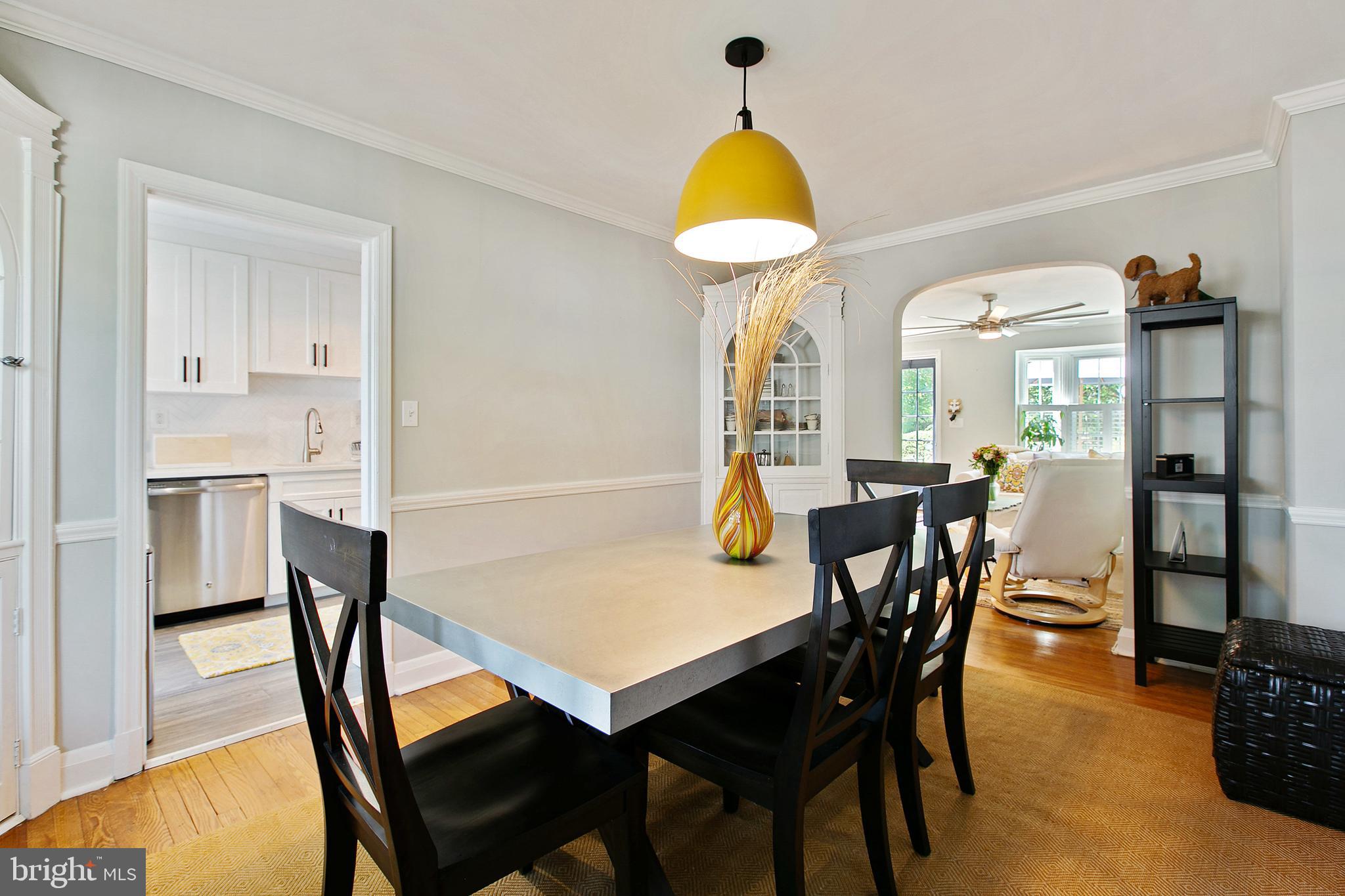 320 Overbrook Road Baltimore, MD 21212 - Photo 8 of 33