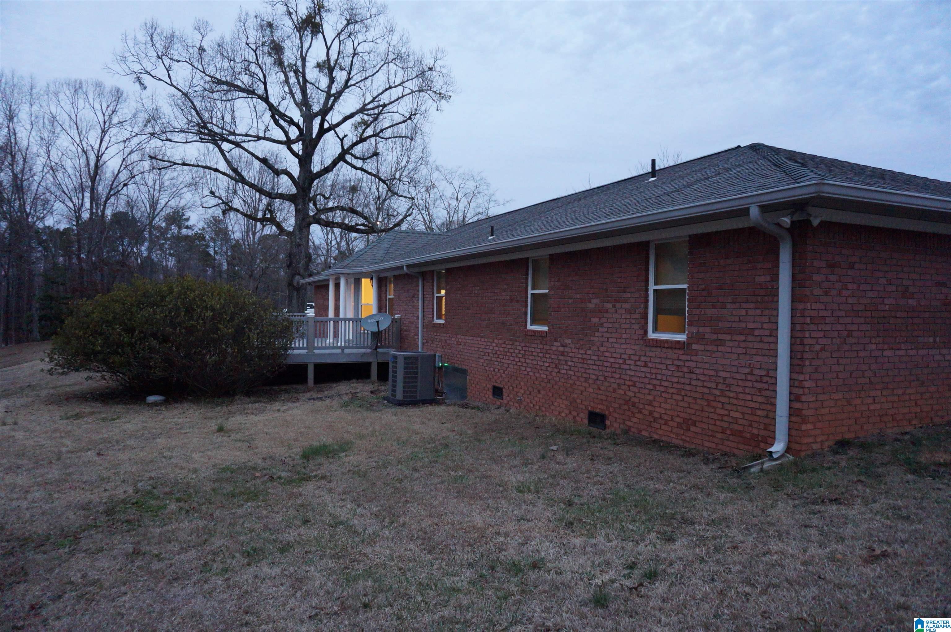 95 New County Line Road Sylacauga, AL 35151 - Photo 5 of 28