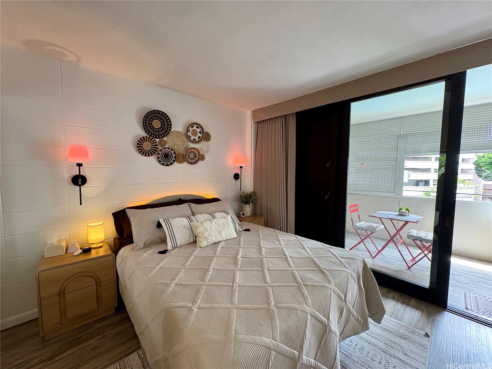 425 Ena Road, Unit 405A Honolulu, HI 96815 - Photo 5 of 14