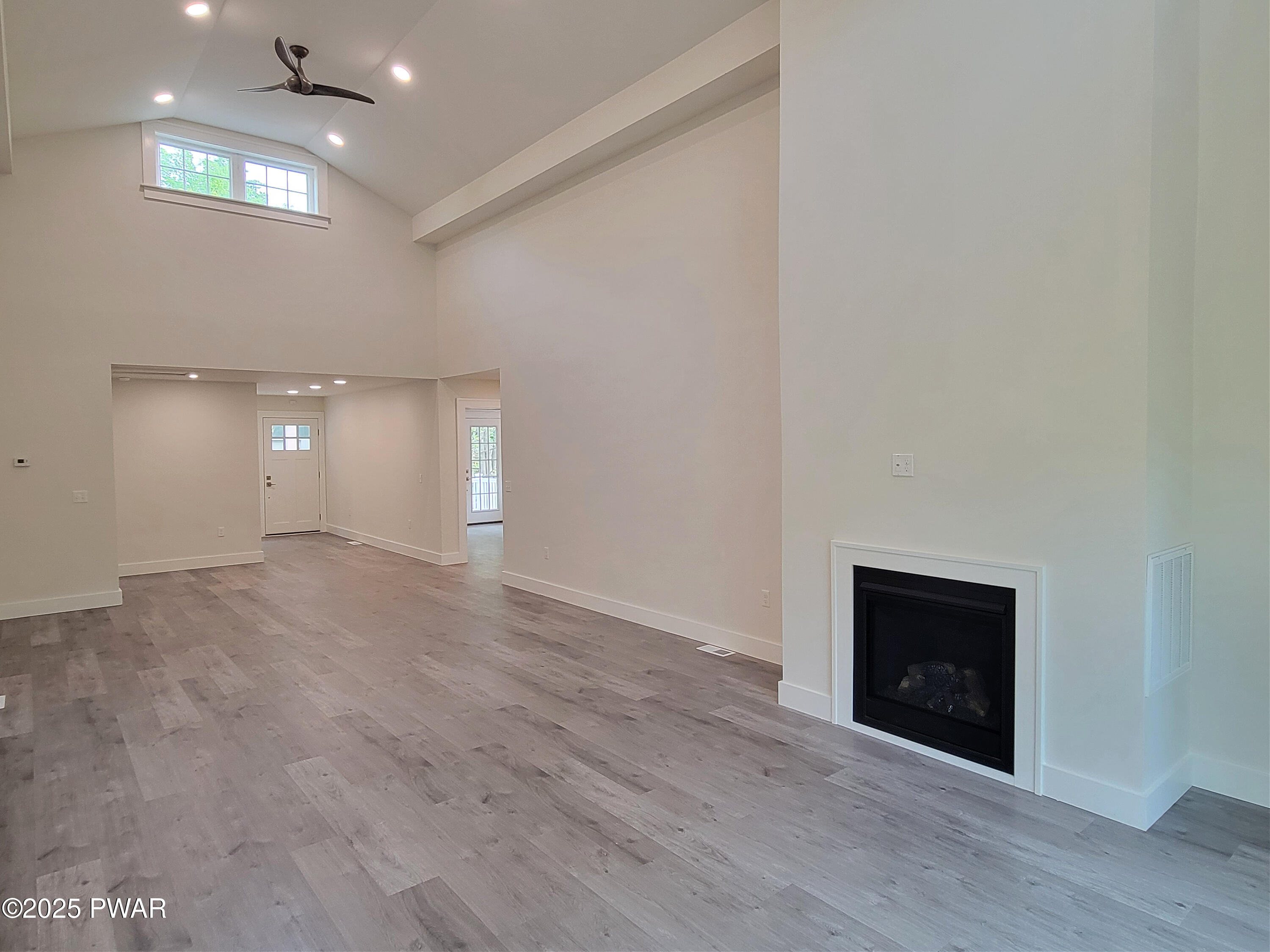 2832 Rockway Road Lake Ariel, PA 18436 - Photo 5 of 36