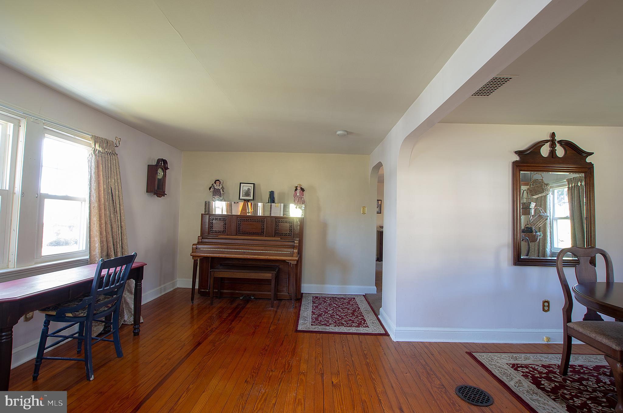 3710 Humpton Road Downingtown, PA 19335 - Photo 10 of 19 Foyer view