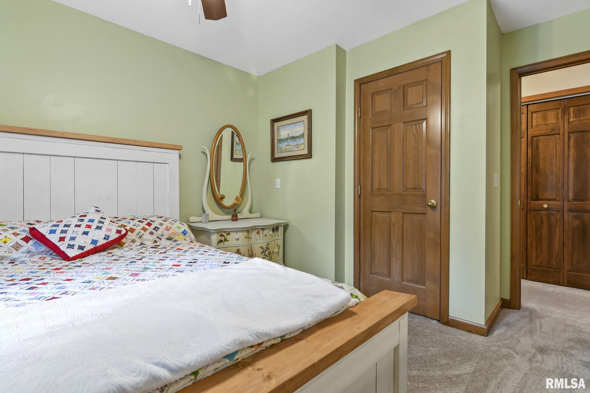 780 Cherokee Drive Springfield, IL 62711 - Photo 41 of 58
