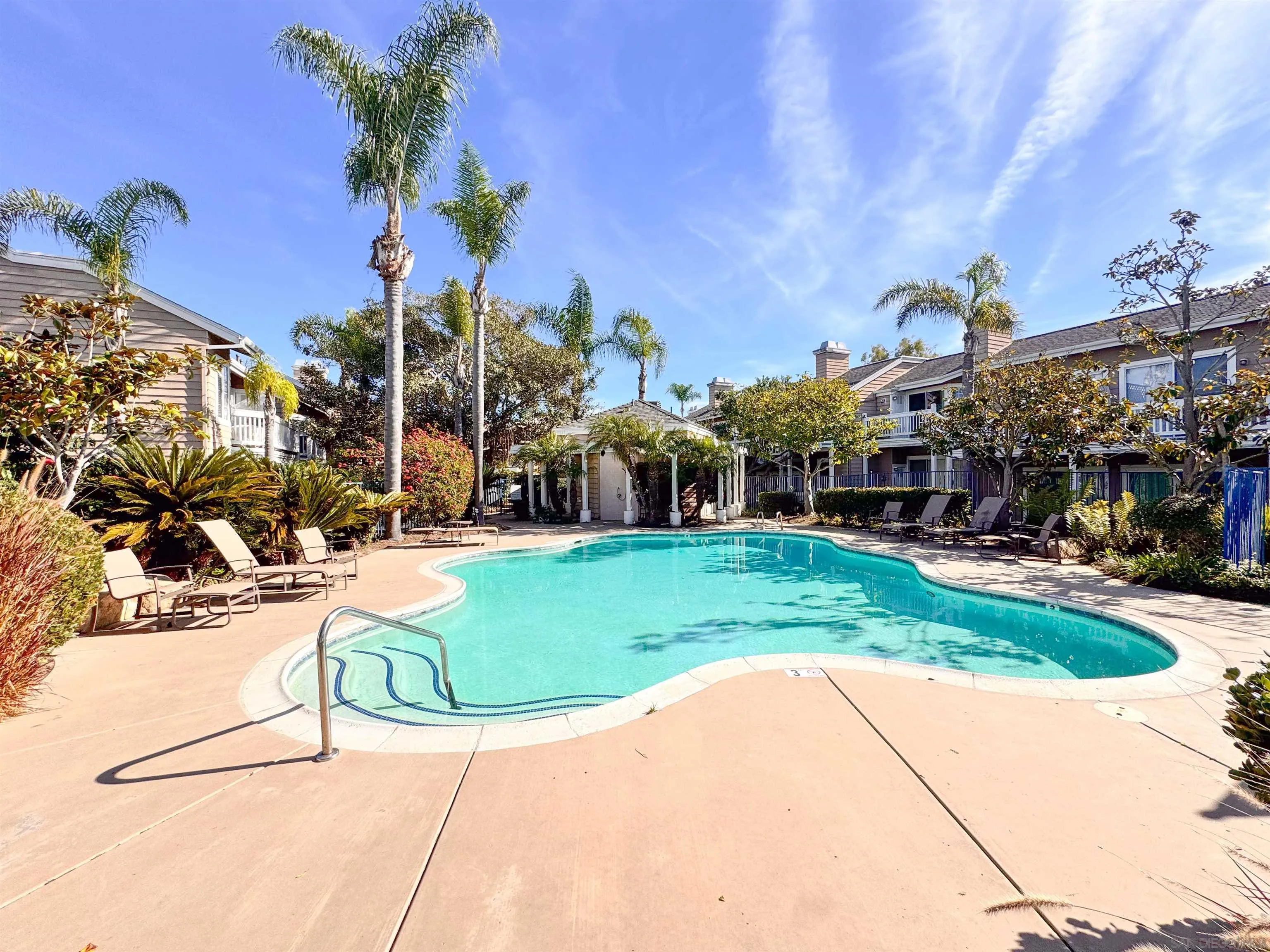 8585 Via Mallorca, Unit 4 La Jolla, CA 92037 - Photo 12 of 14