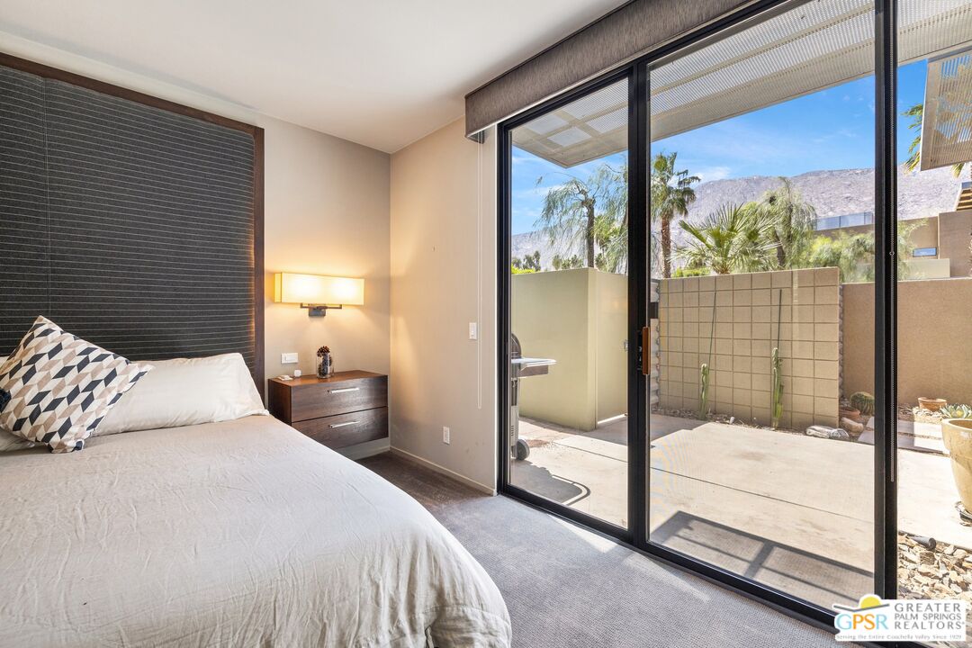 747 East Arenas Road Palm Springs, CA 92262 - Photo 21 of 43 Gallery Image 21