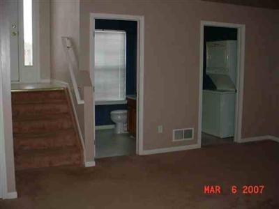 657 Ridgecrest Street Fenton, MI 48430 - Photo 5 of 14 20239400-4.JPG