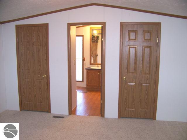 1561 West 18 Road Mesick, MI 49668 - Photo 10 of 13 1734972-9.JPG