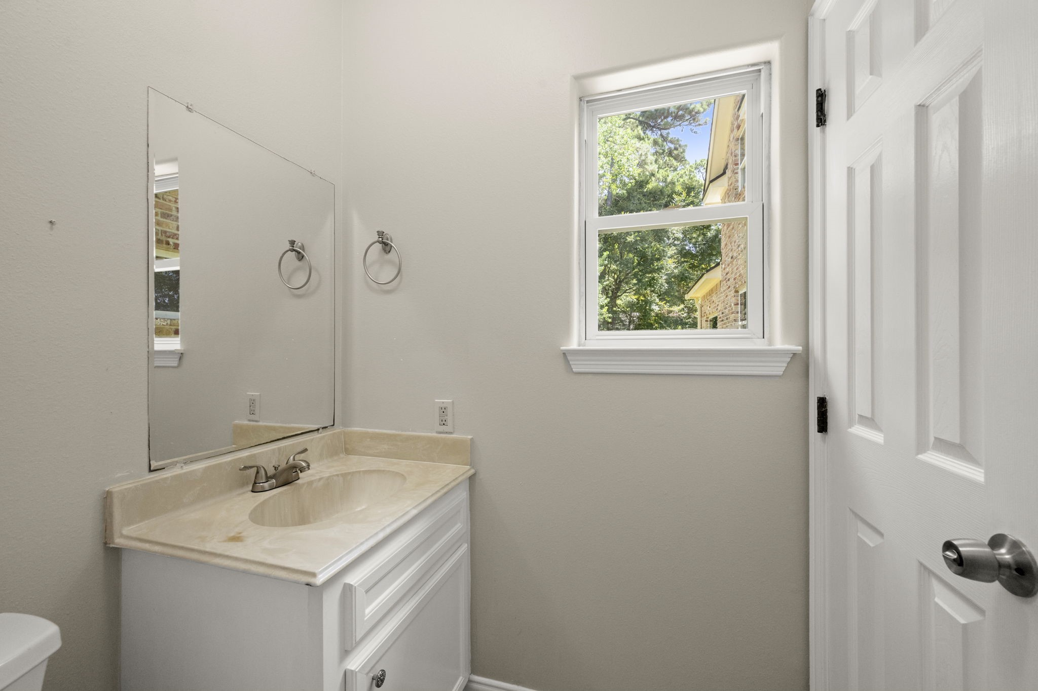 24310 Lenze Road Spring, TX 77389 - Photo 22 of 41 2nd half bath first floor.