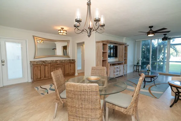 $219,900 | 2731 Northeast 14th Street Causeway, Unit 118, Pompano Beach, FL 33062