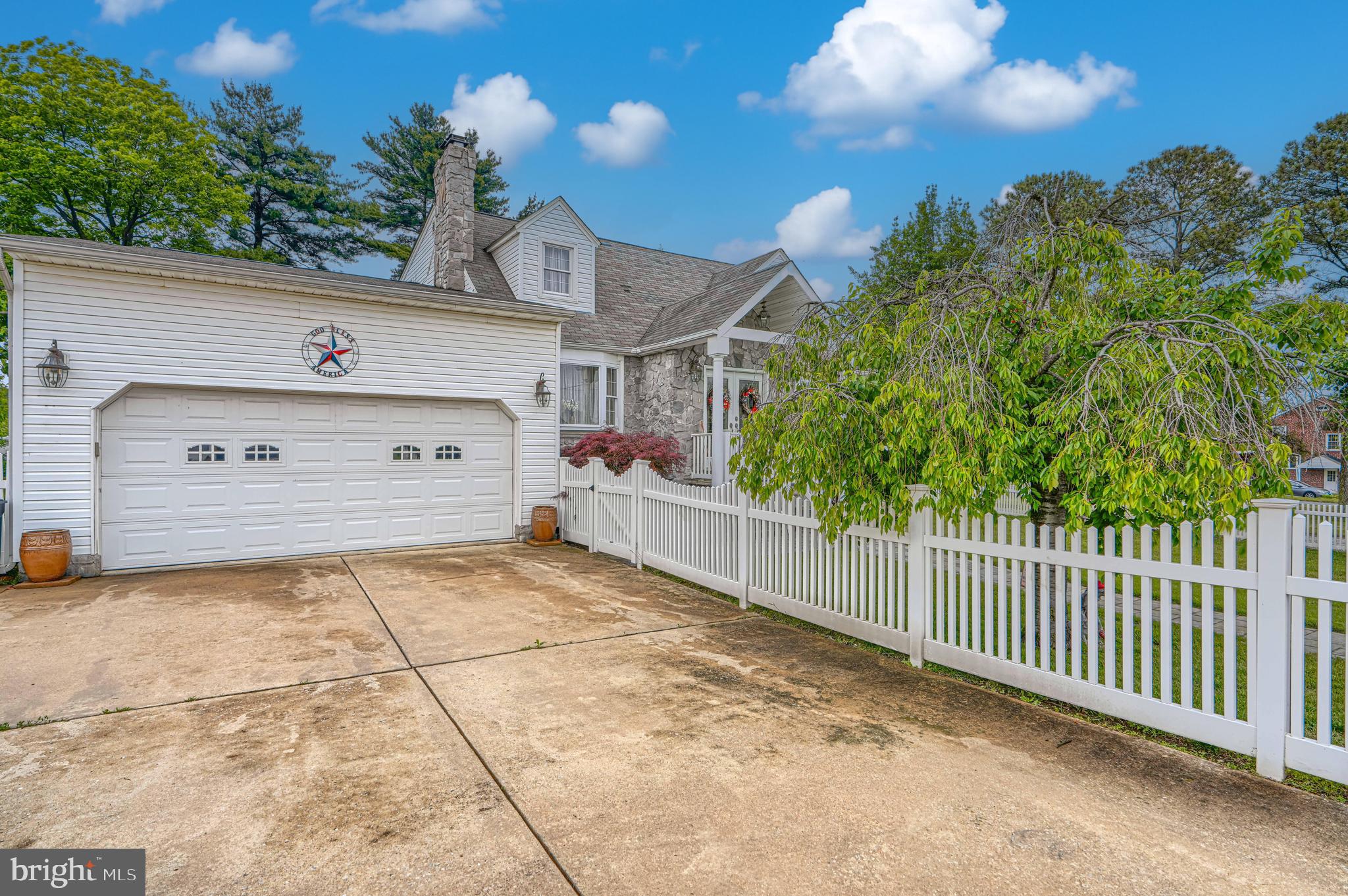 7218 Sollers Point Road Baltimore, MD 21222 - Photo 5 of 68