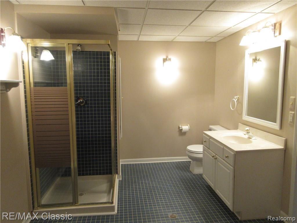 24648 Jamestowne Road Novi, MI 48375 - Photo 16 of 20 16.JPG