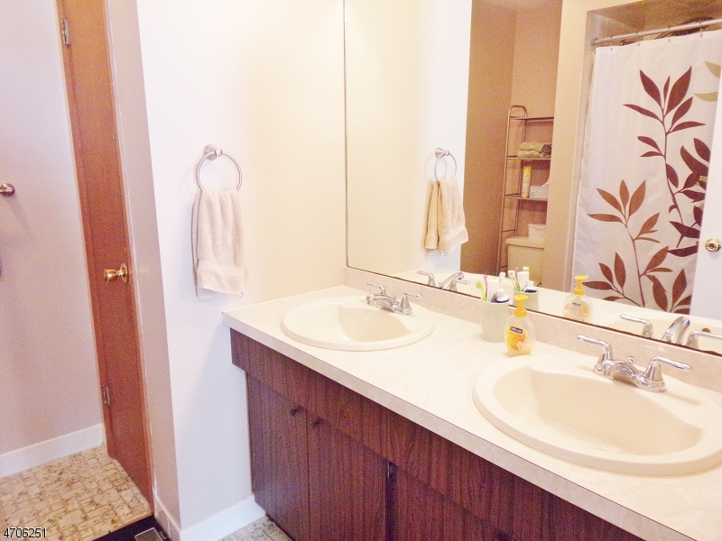 290 Cheyenne Road, Unit 290 Lafayette, NJ 07848 - Photo 15 of 19