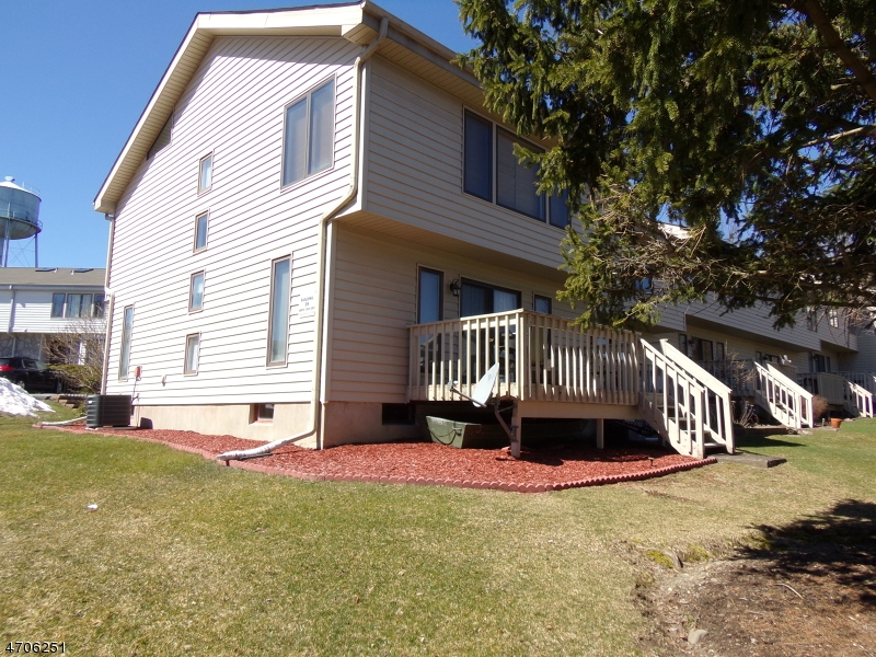 290 Cheyenne Road, Unit 290 Lafayette, NJ 07848 - Photo 3 of 19