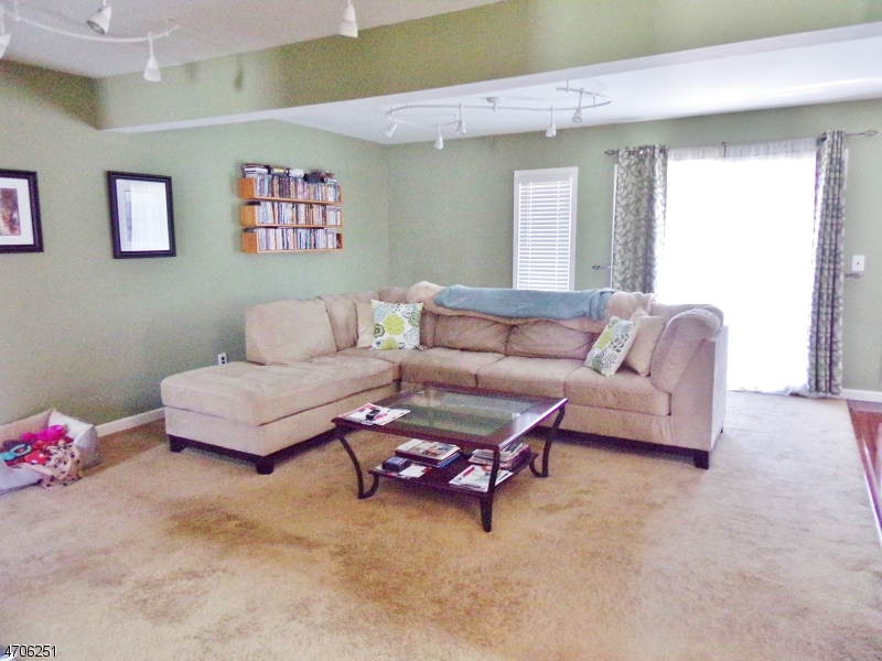 290 Cheyenne Road, Unit 290 Lafayette, NJ 07848 - Photo 4 of 19