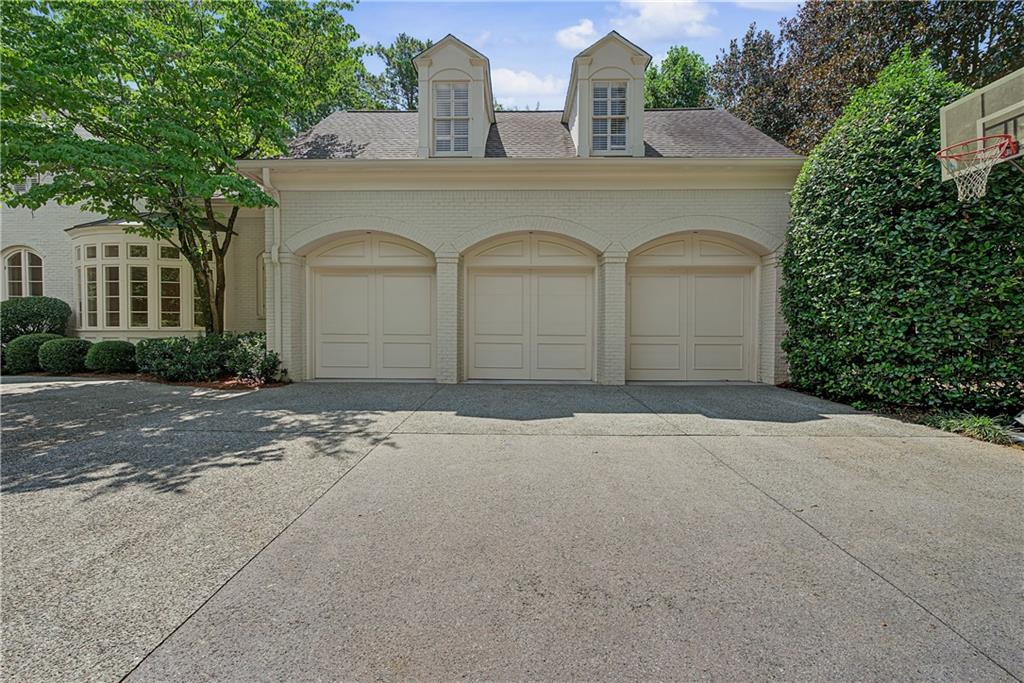 82 Blackland Road Northwest Atlanta, GA 30342 - Photo 39 of 42 Gallery Image 39