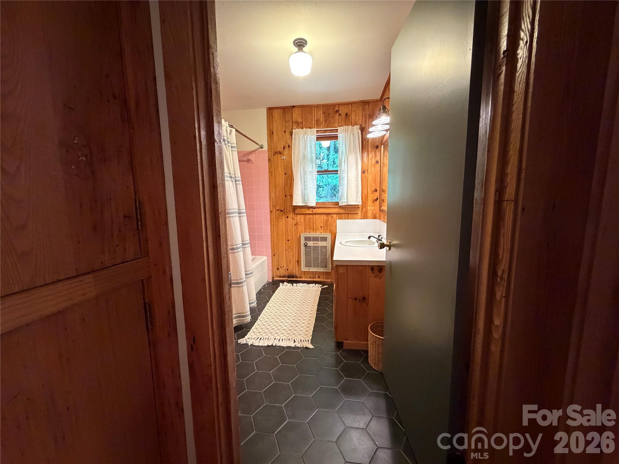 225 High Ridge Road Marion, NC 28752 - Photo 8 of 26