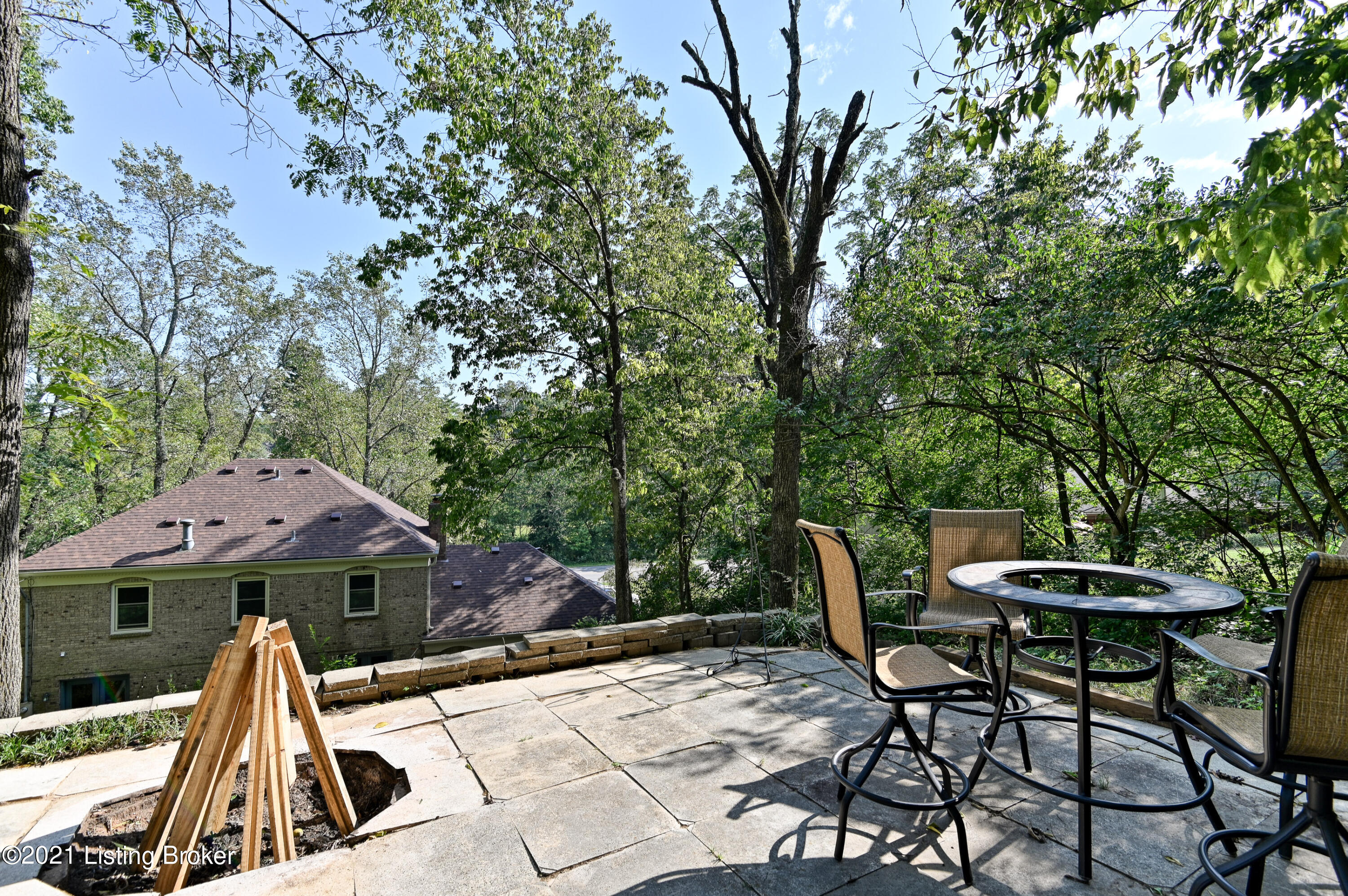 2913 Seneca Park Road Louisville, KY 40205 - Photo 42 of 43 046 - 20210927-1422