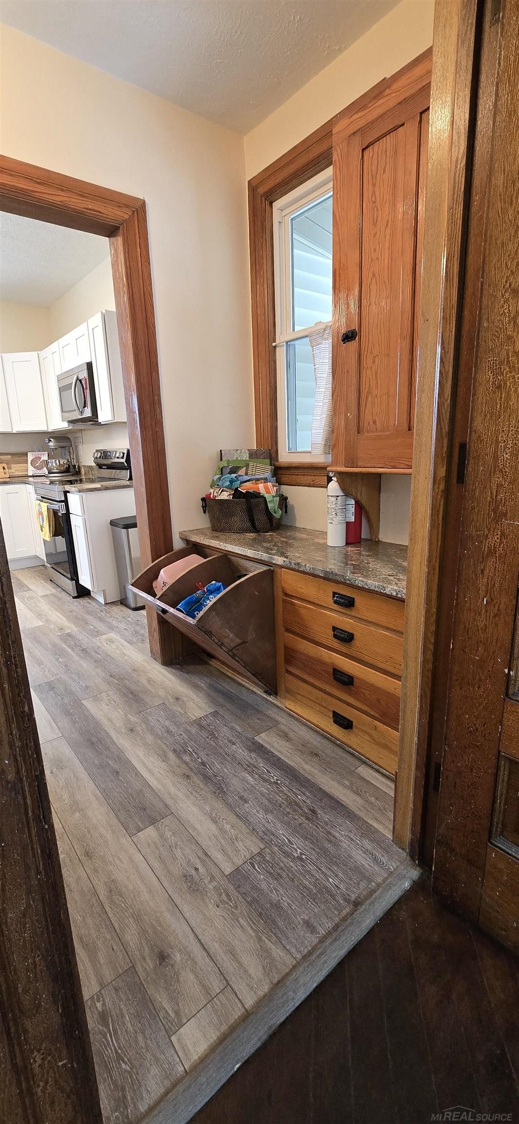 205 South Dettman Road Jackson, MI 49203 - Photo 20 of 56