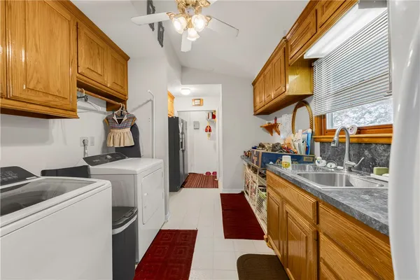 $2,995 | 4269 Wilcox Lane, Bryan, TX 77808