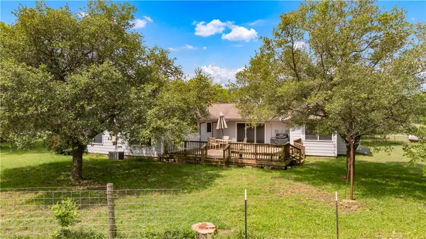 $2,995 | 4269 Wilcox Lane, Bryan, TX 77808
