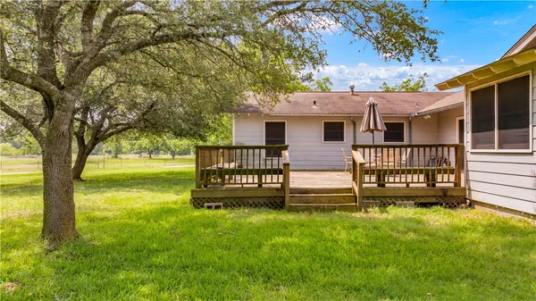 $2,995 | 4269 Wilcox Lane, Bryan, TX 77808