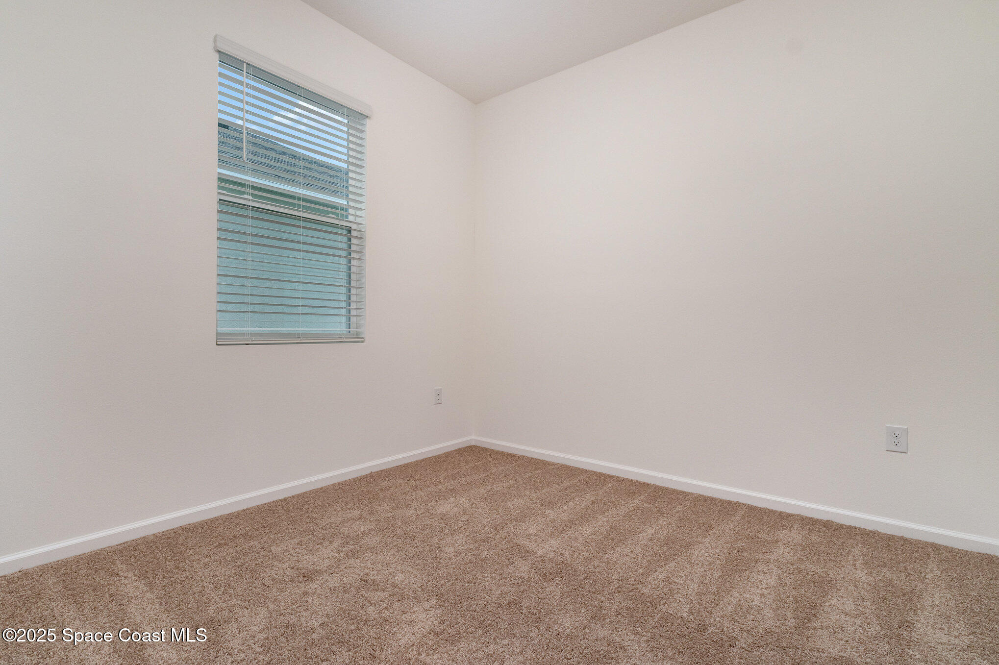 1045 Canfield Circle Palm Bay, FL 32909 - Photo 12 of 18 012_file_890