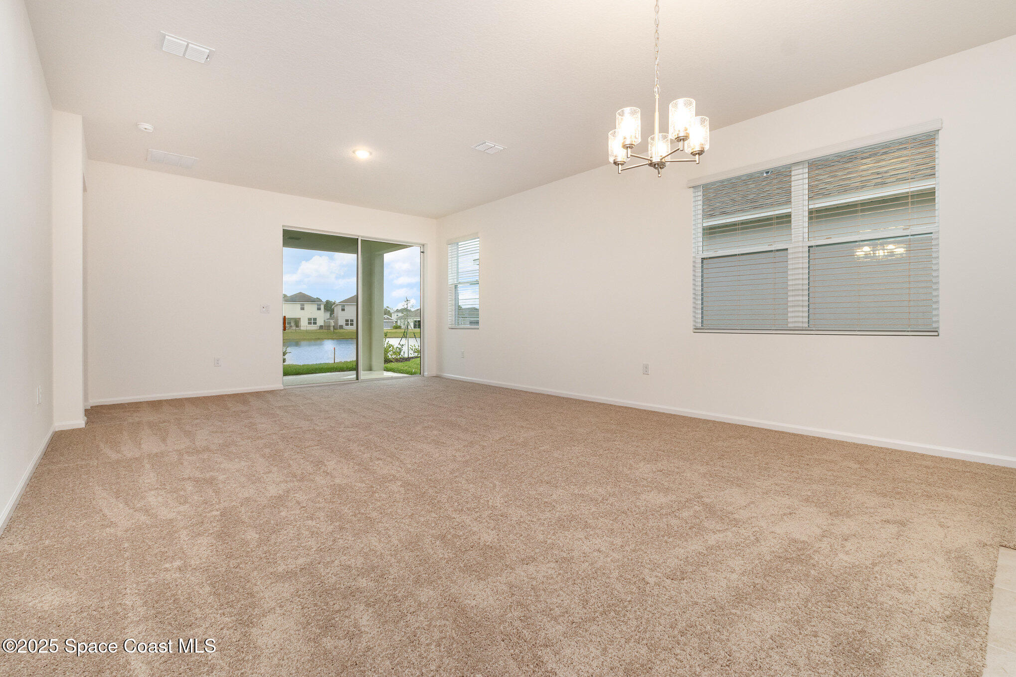 1045 Canfield Circle Palm Bay, FL 32909 - Photo 4 of 18 004_file_906