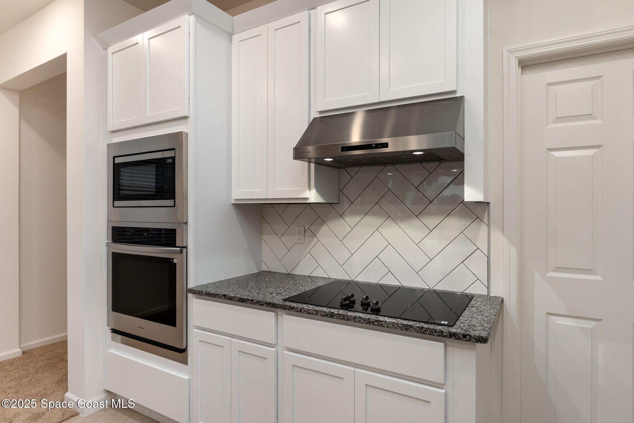 1045 Canfield Circle Palm Bay, FL 32909 - Photo 10 of 18 010_file_589