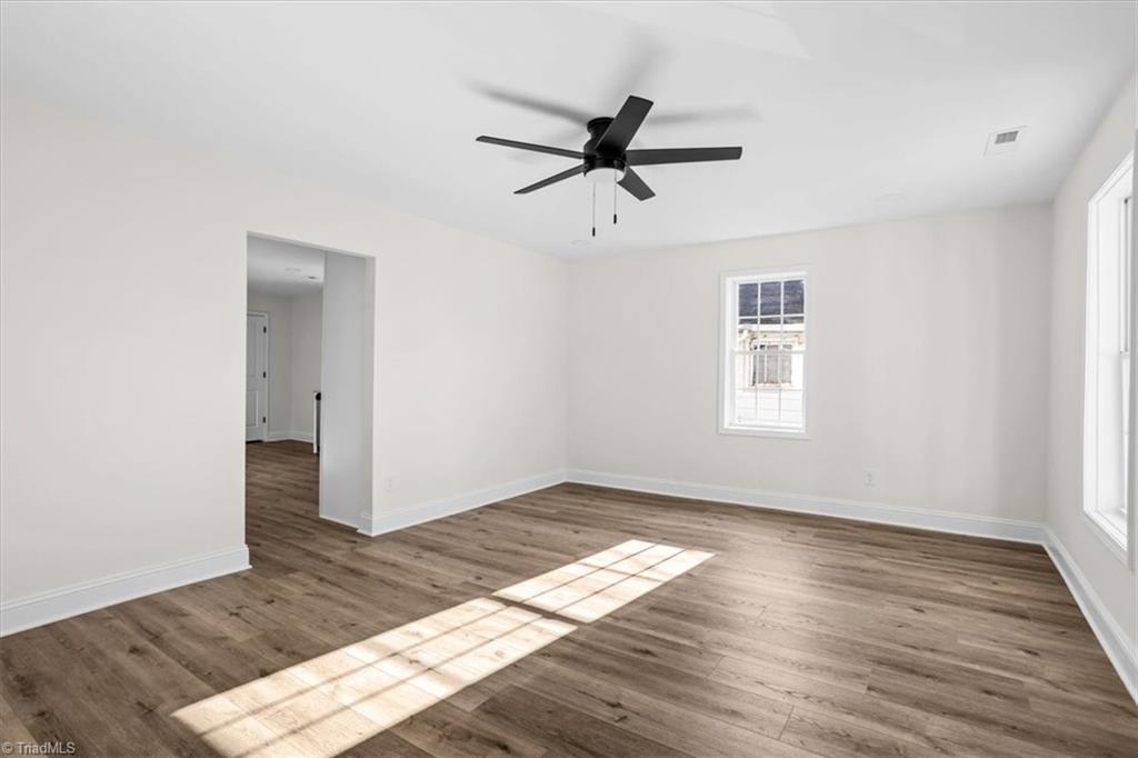 1213 South Elm Street High Point, NC 27260 - Photo 4 of 27