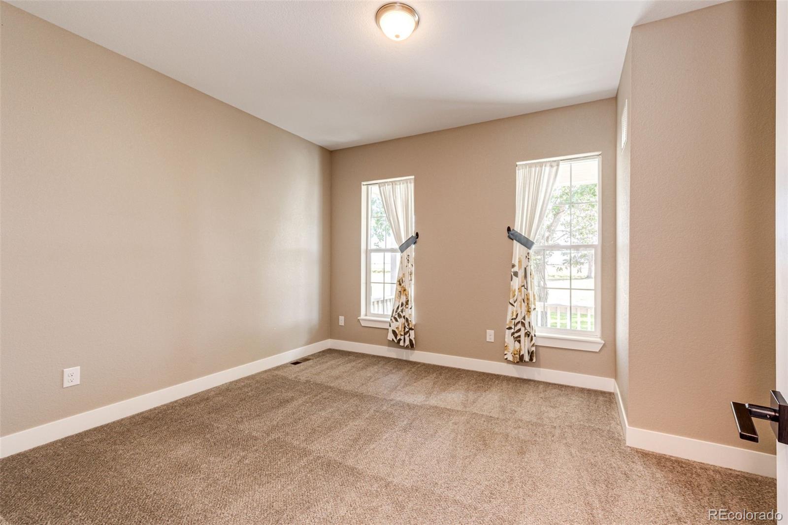 8375 Strasburg Road Strasburg, CO 80136 - Photo 24 of 38